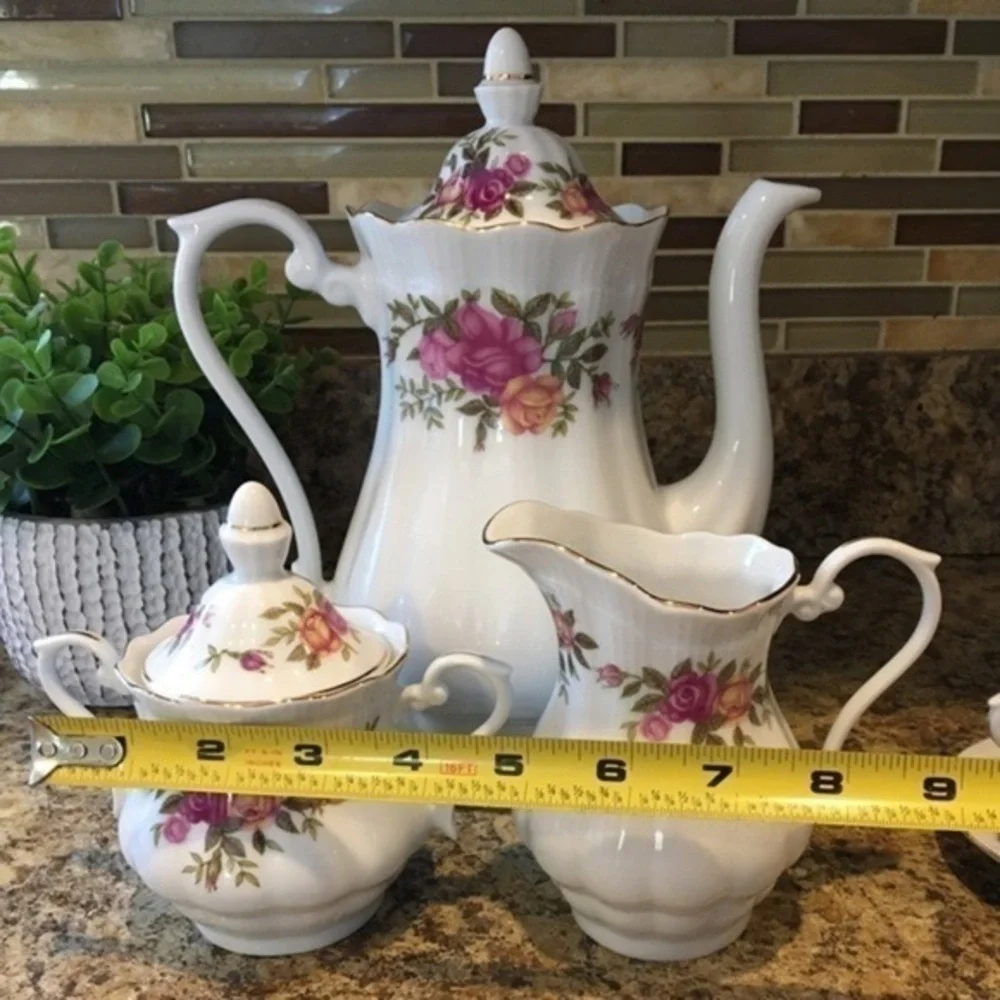 Vintage Crystal Clear 5Cup Teapot Set, Sugar, Creamer, 4 Tea Cups Made in Poland